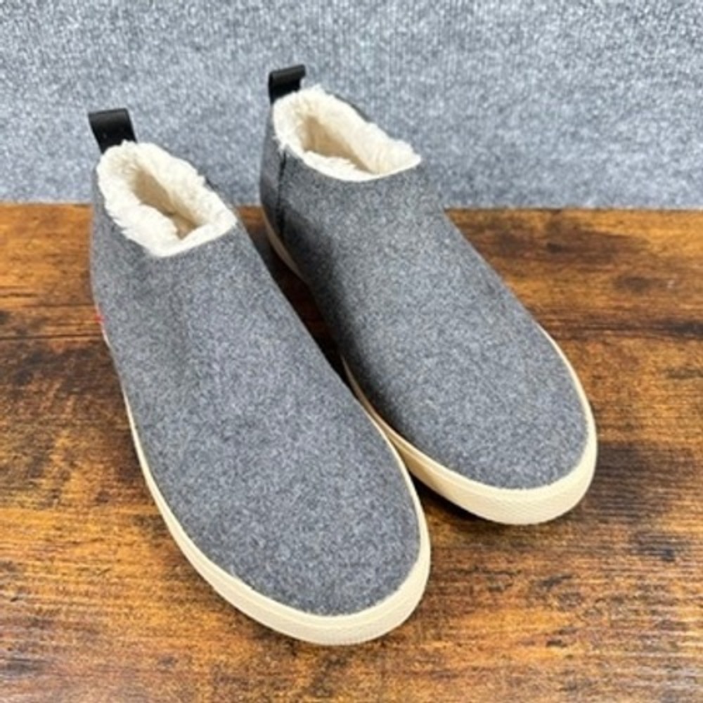 XTRATUF Deck Shoes Grey Felt Faux Fur Lined Mens7 Womens9 Alaskan Coastal Hygge